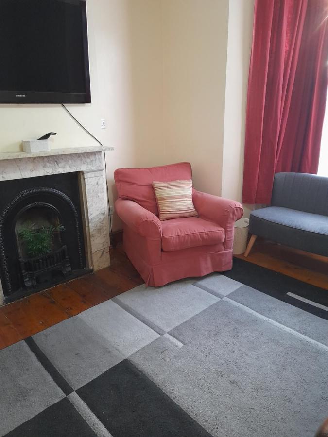 Bubblesbnb- 4 Bedroom House London Exterior photo